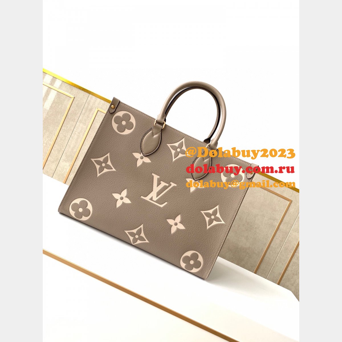 Louis Vuitton Replicas OnTheGo MM Monogram Empreinte Leather M45494