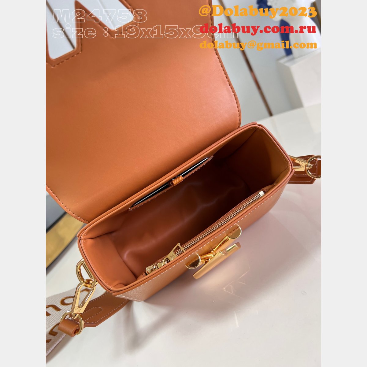 Twist PM Epi 1:1 Mirror Copy M24758 Louis Vuitton Fake Bag