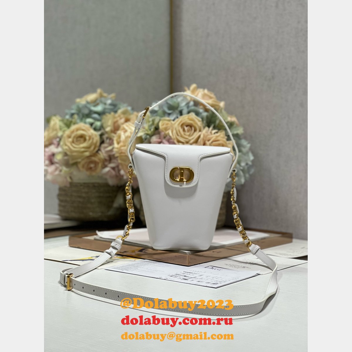 Replica Dior 30 Montaigne CD Lock 2319 Chain 1:1 Mirror Bag