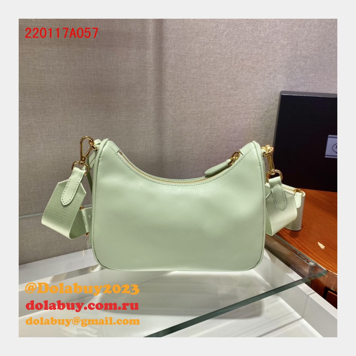 Replica Prada Handbags Cheap Highest Quality For Leather Hobo Re-Edition You