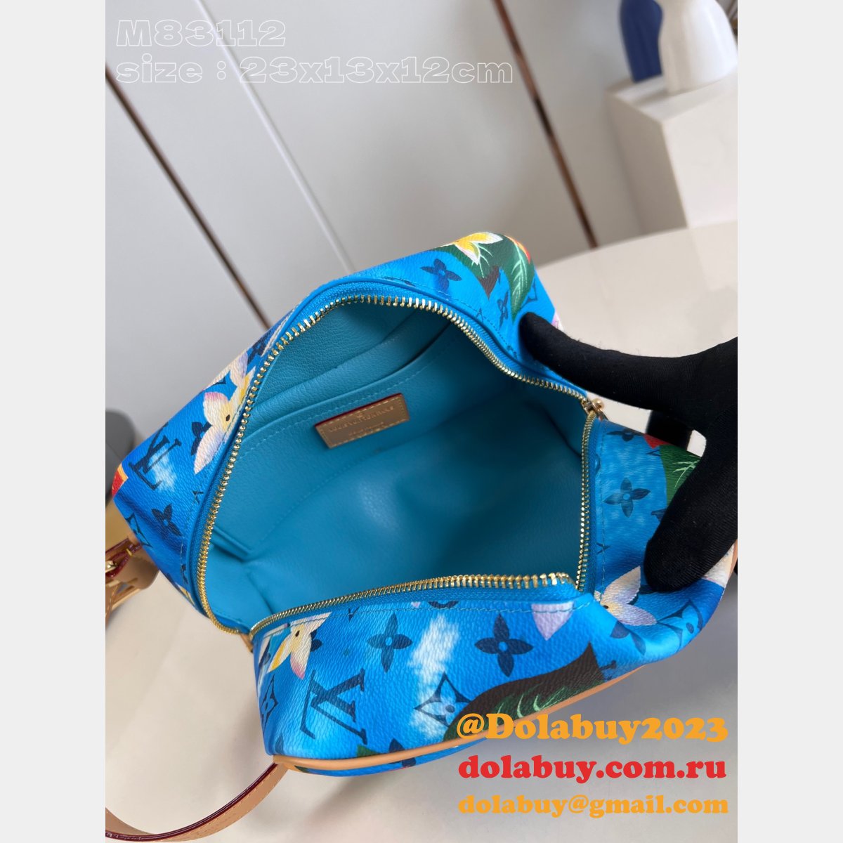 Locker Dopp Kit Louis Vuitton M83112 1:1 Mirror News Replicas Bag