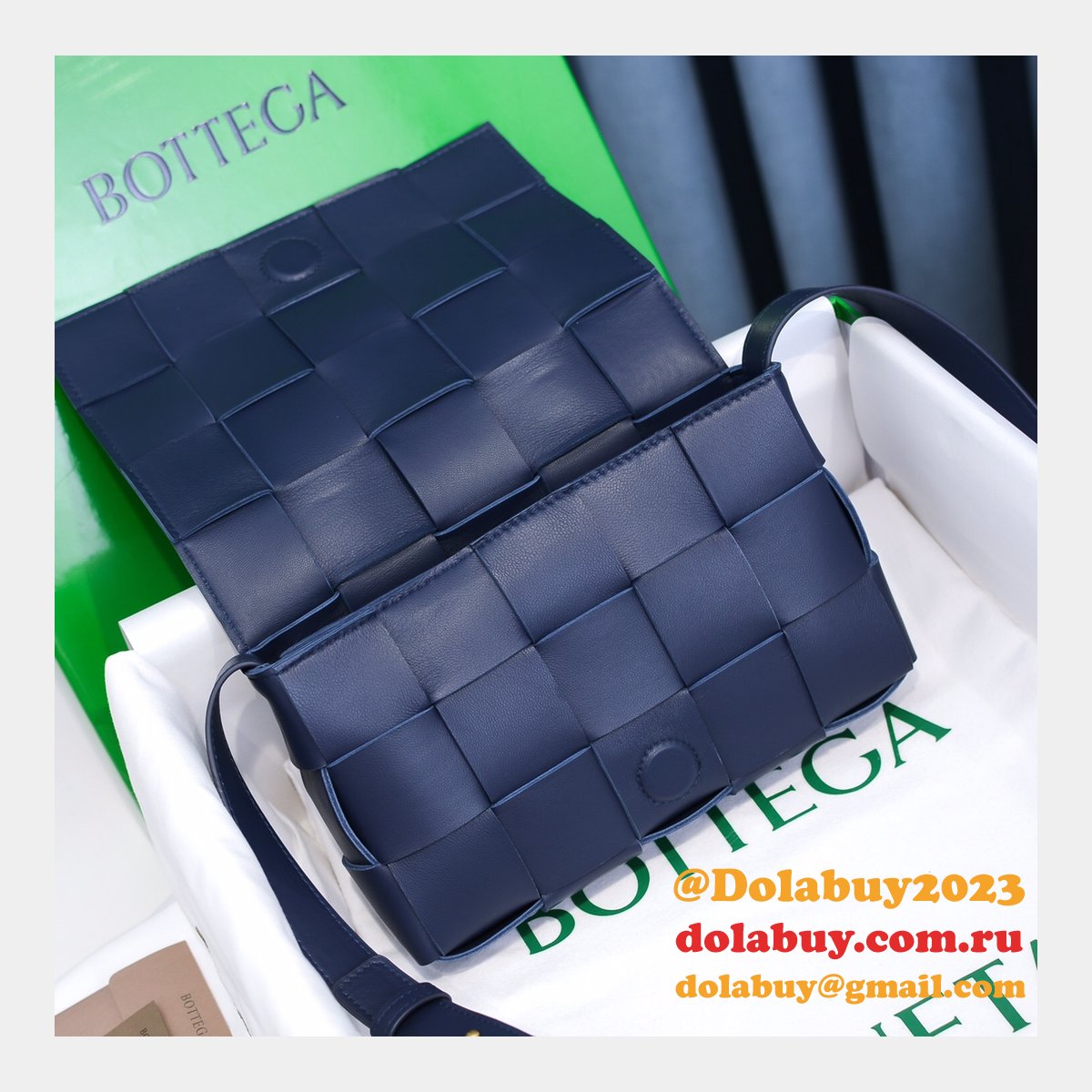 Top Quality Bottega Veneta Cassette Lambskin Crossbody Bag
