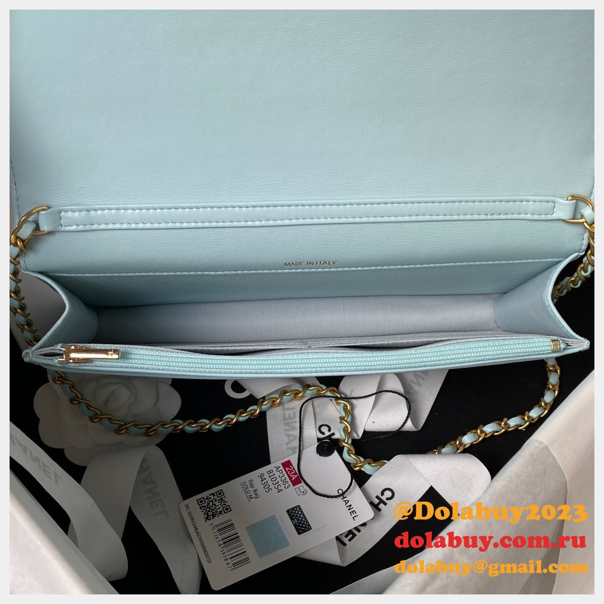 Buying Chain Designers Replica AP3363 1:1 Mirror Wallets