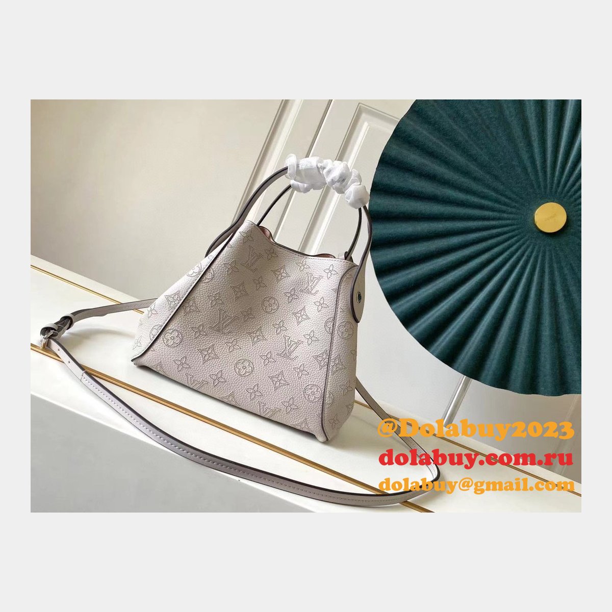 7 Star Louis Vuitton Mahina M54353/M54350 Hina Handbags