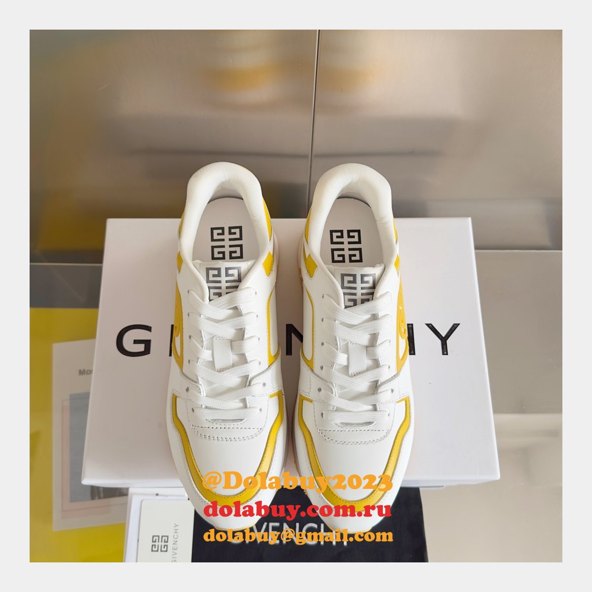 Wholesale GIVENCHY Spectre runner sneakers Perfect