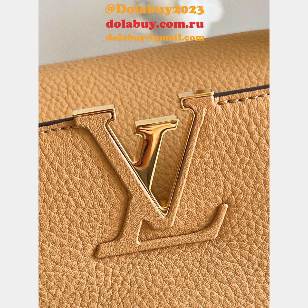 Louis Vuitton Replicas Capucines M59227 Arizona Bags From China UK