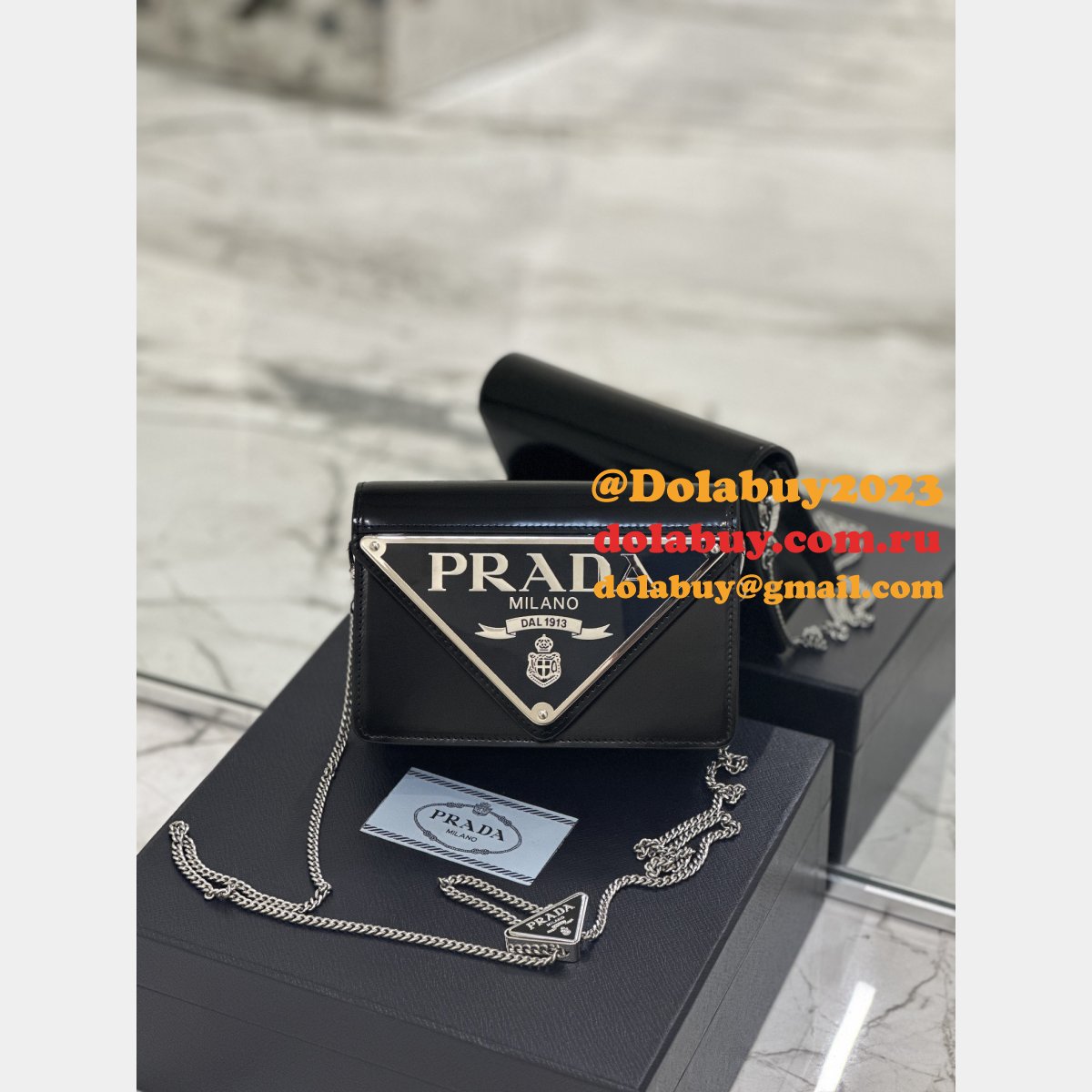 Affordable Luxury Prada Replica Mario Raffia Triangle 1BH189 Bag