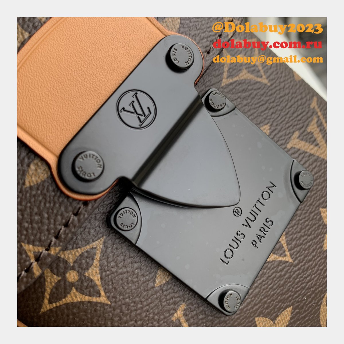 S-Lock Vertical wearable wallet M81522 Louis Vuitton Luxury Bag