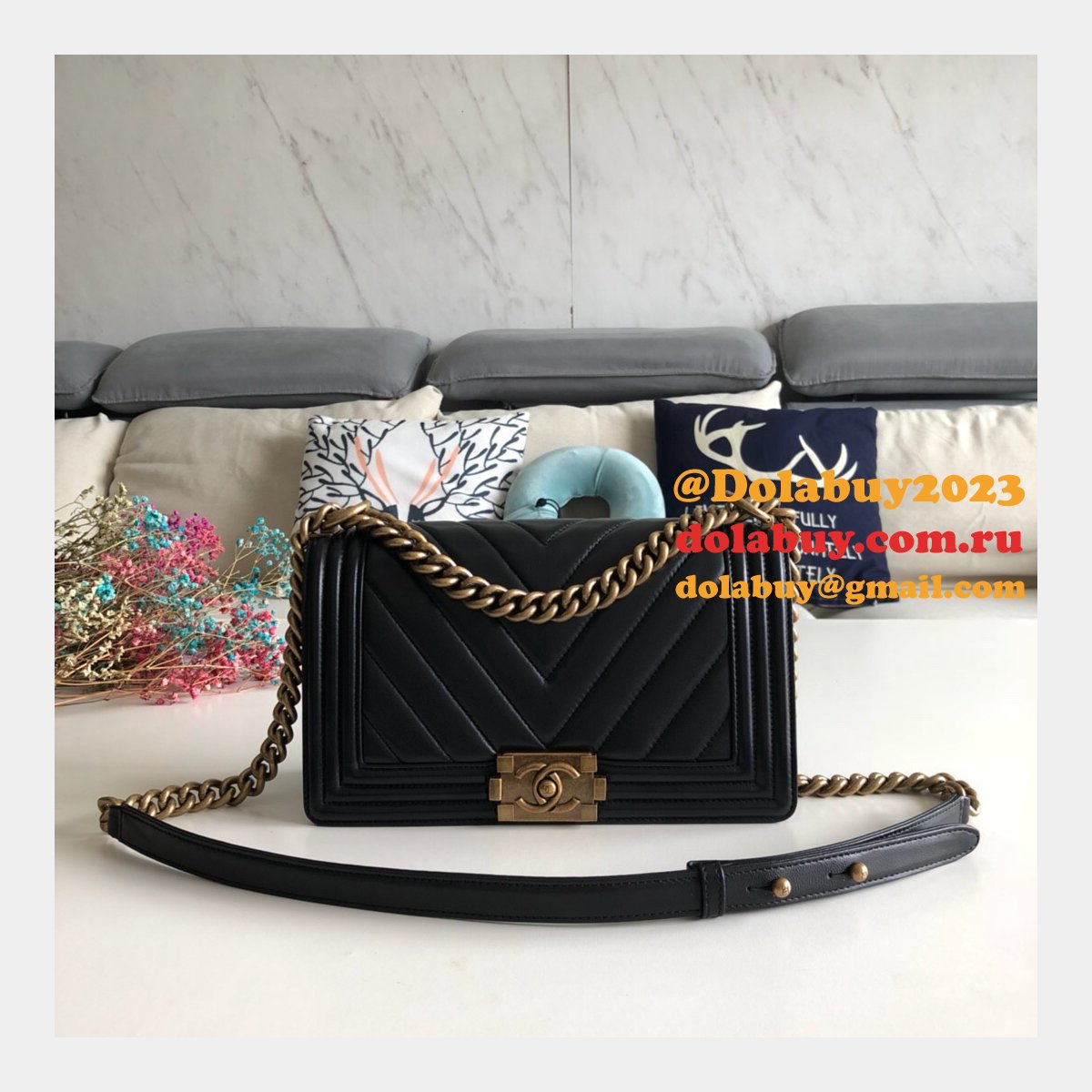 UK CC V Le Boy Top Quality Replica Black Bags Lambskin 25cm