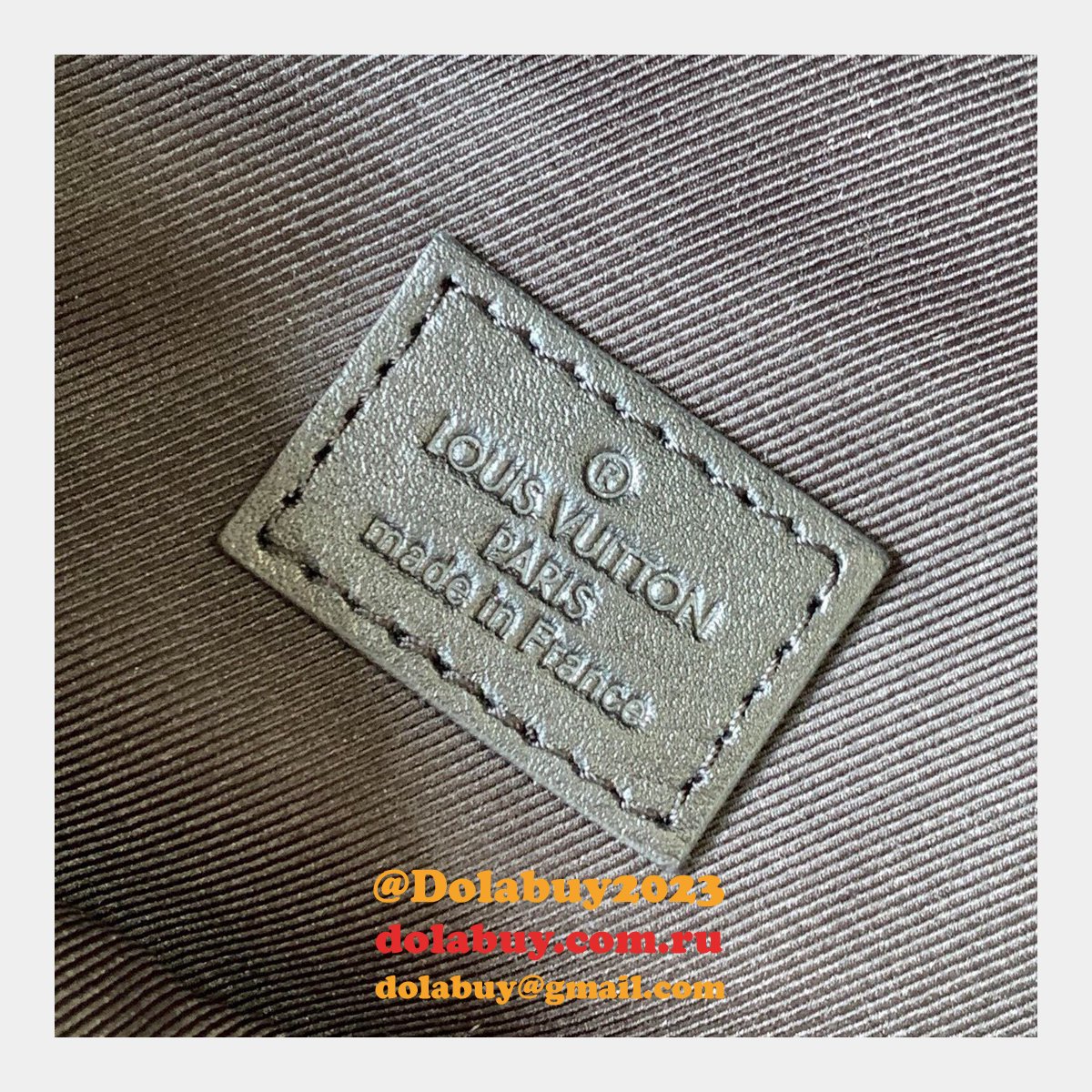 Louis Vuitton 7 Star Discovery Bumbag Taurillon Leather in Black