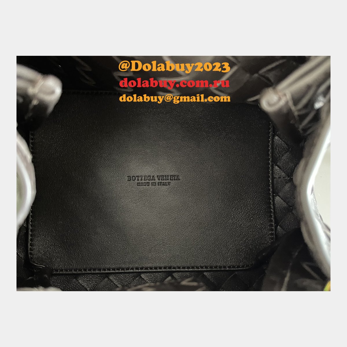 Top Quality BOTTEGA VENETA parachute Andiamo mini size 796569