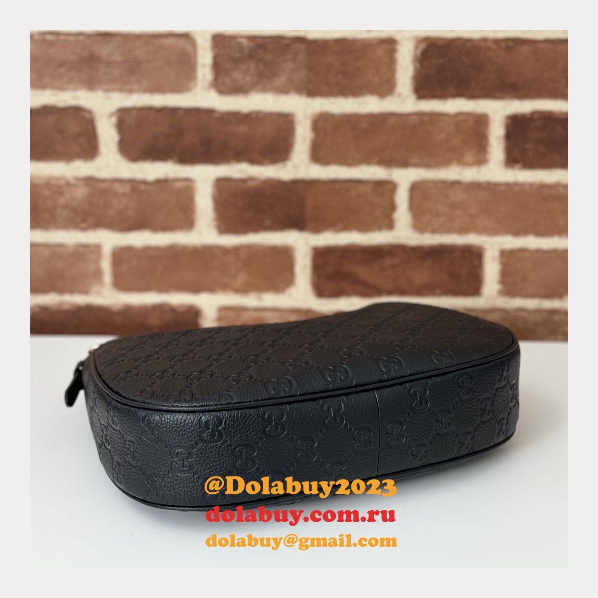 knockoff G*u*i gg emblem medium shoulder chain 820453 black bag