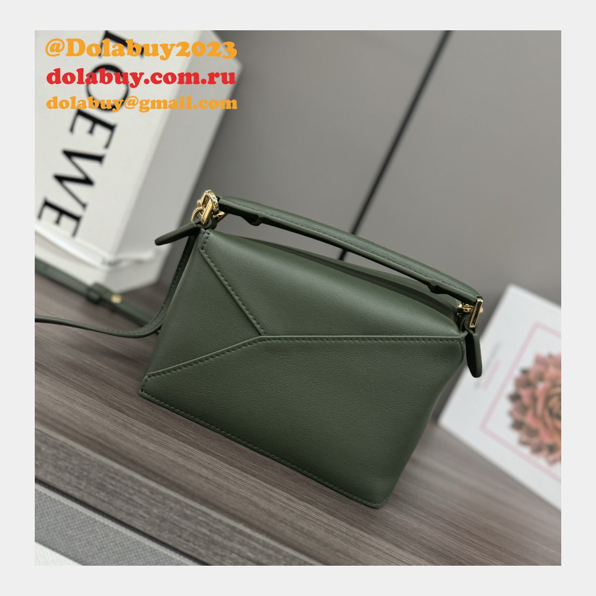 Mini Cheap Loewe Puzzle Bag In Classic Calfskin 18cm