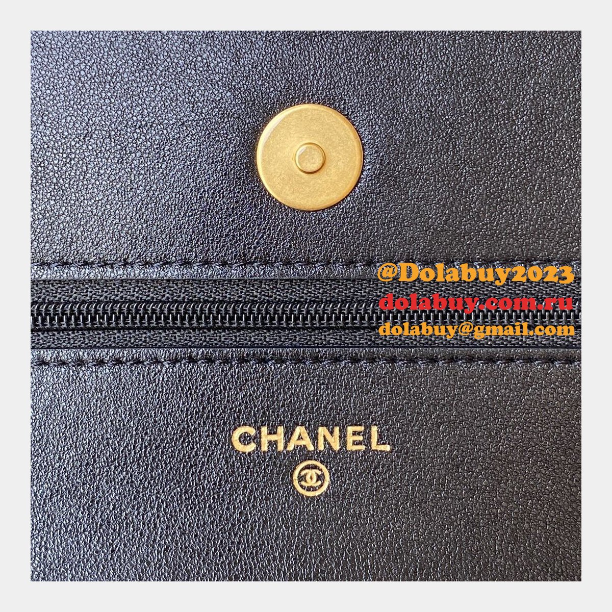 Designer New WOC AP0957 Replica Wallet on Chain 21c Crochet