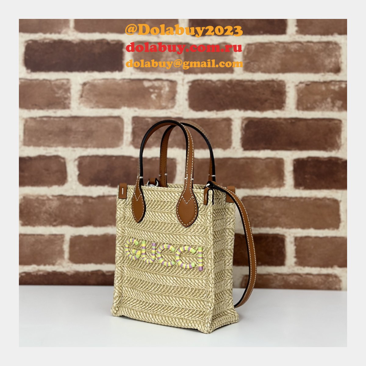 G*u*i fake super crossbody straw-effect 780083 top bag