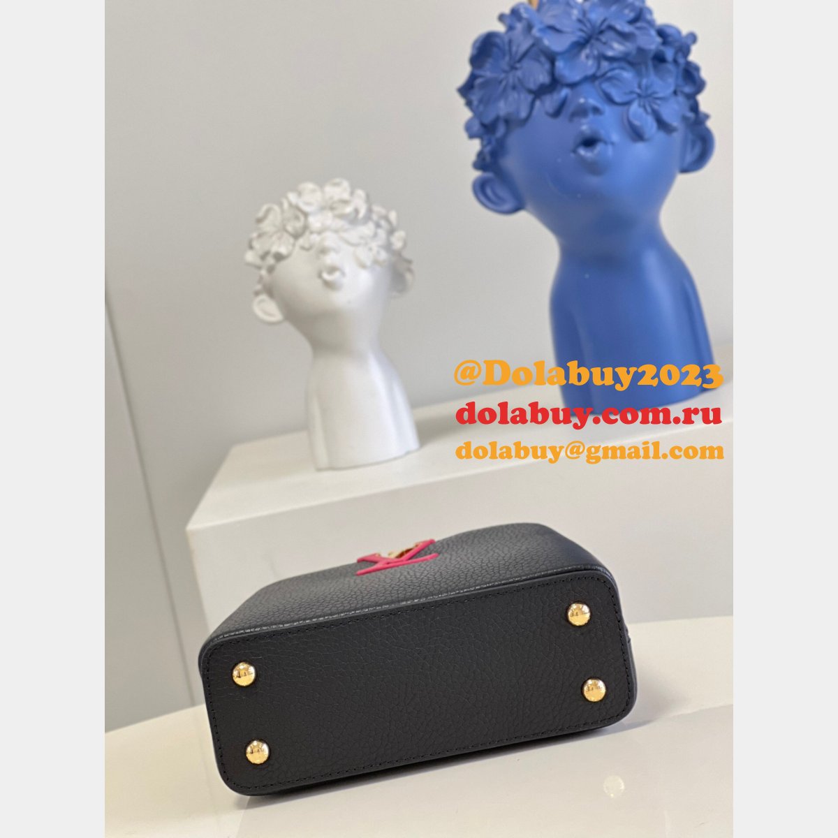 Louis Vuitton M59882 Capucines AAA+ Class High Replica Bag