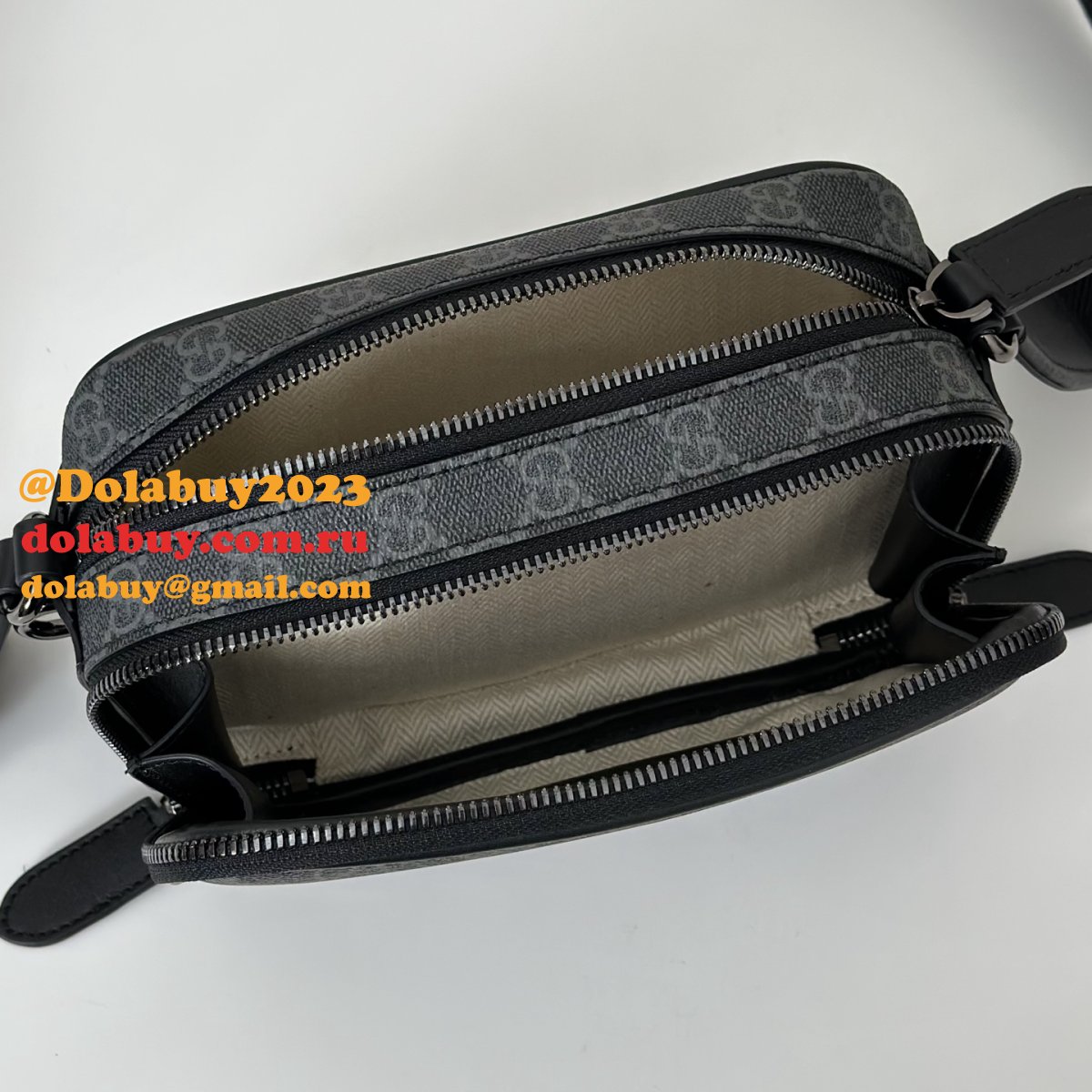 G*u*i gg emblem super mini 821217 designer replica bag