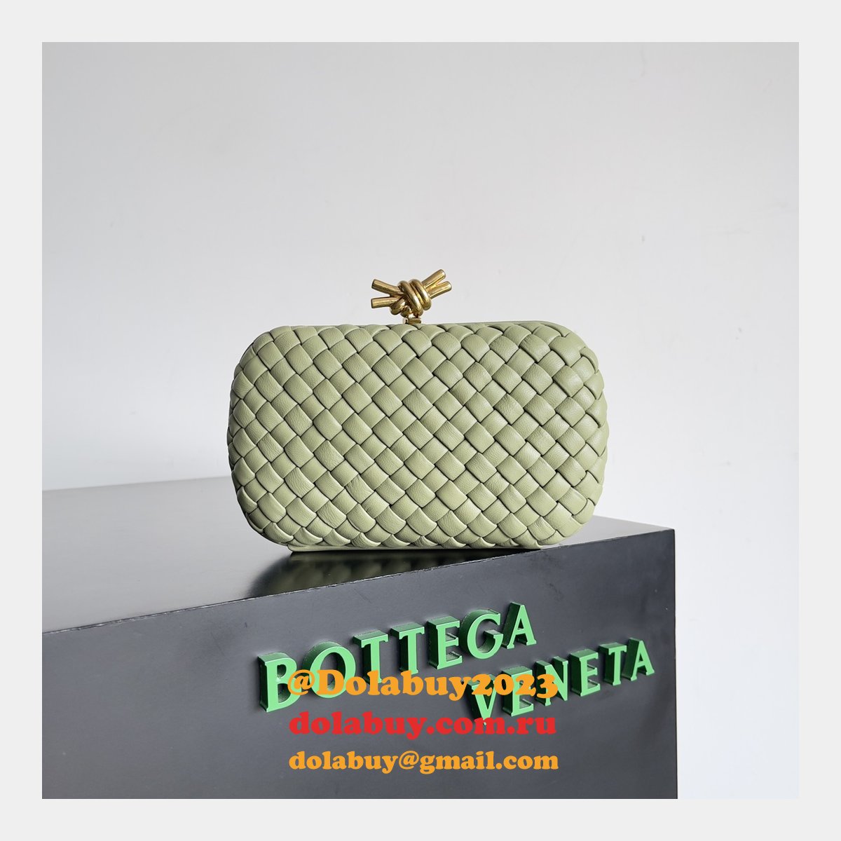 Top Quality Bottega Veneta BV Knot Clutch