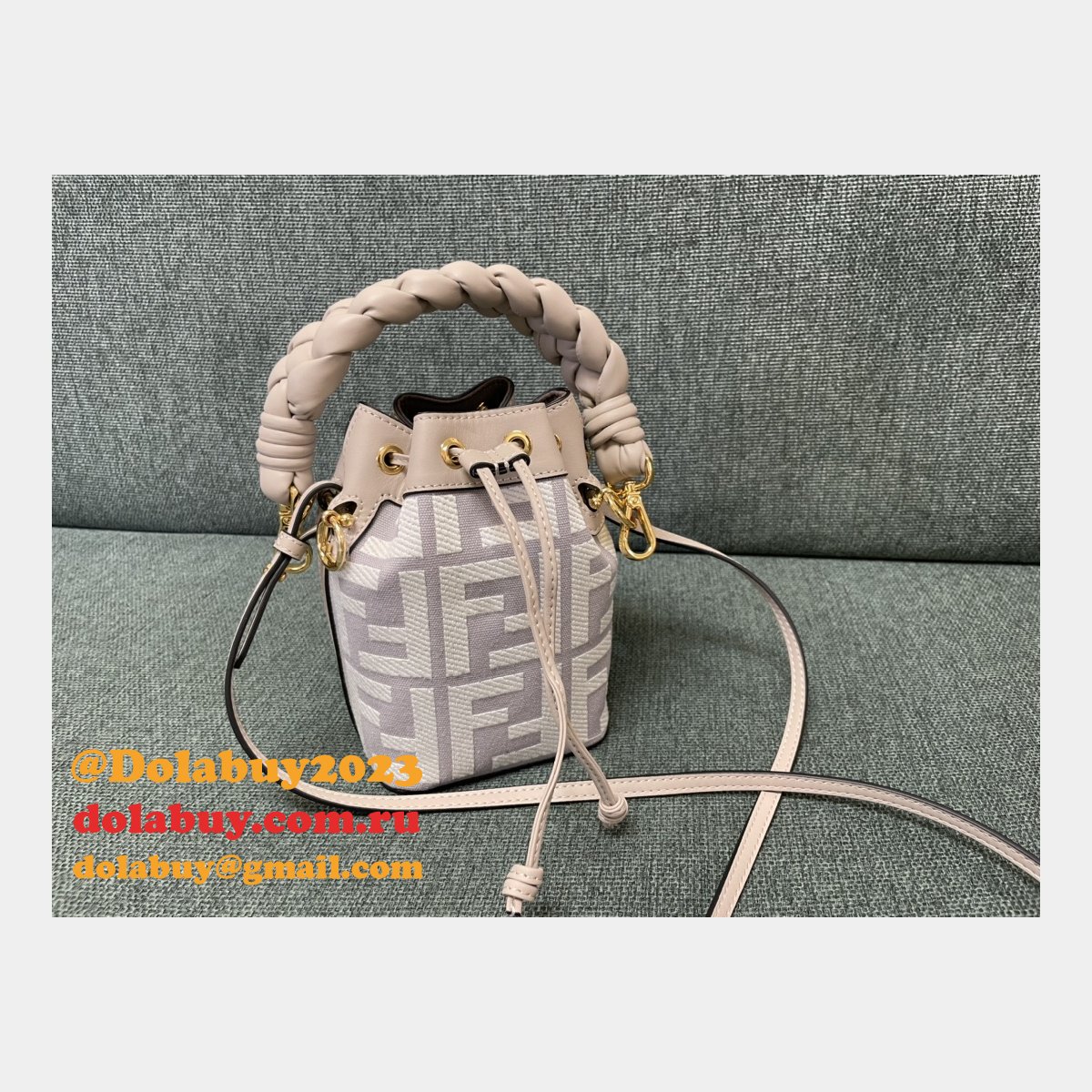 Buying Fendi Baguette 83390 Replica Mon Tresor Purse