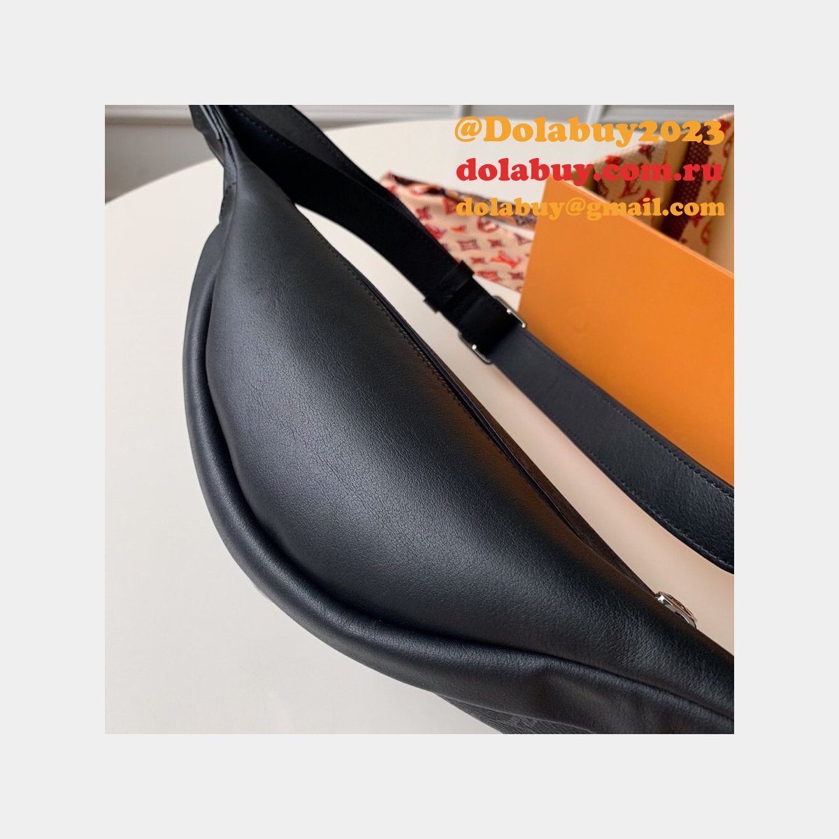 Top Quality Louis Vuitton Replicas Monogram Canvas Bumbag M44336 Black