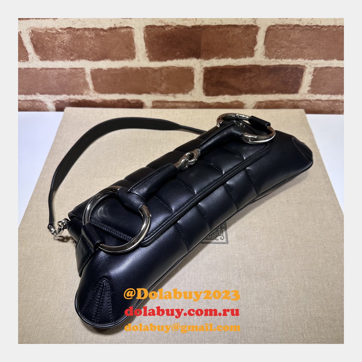 designer G*u*i horsebit inspired chain 764255 shoulder bag