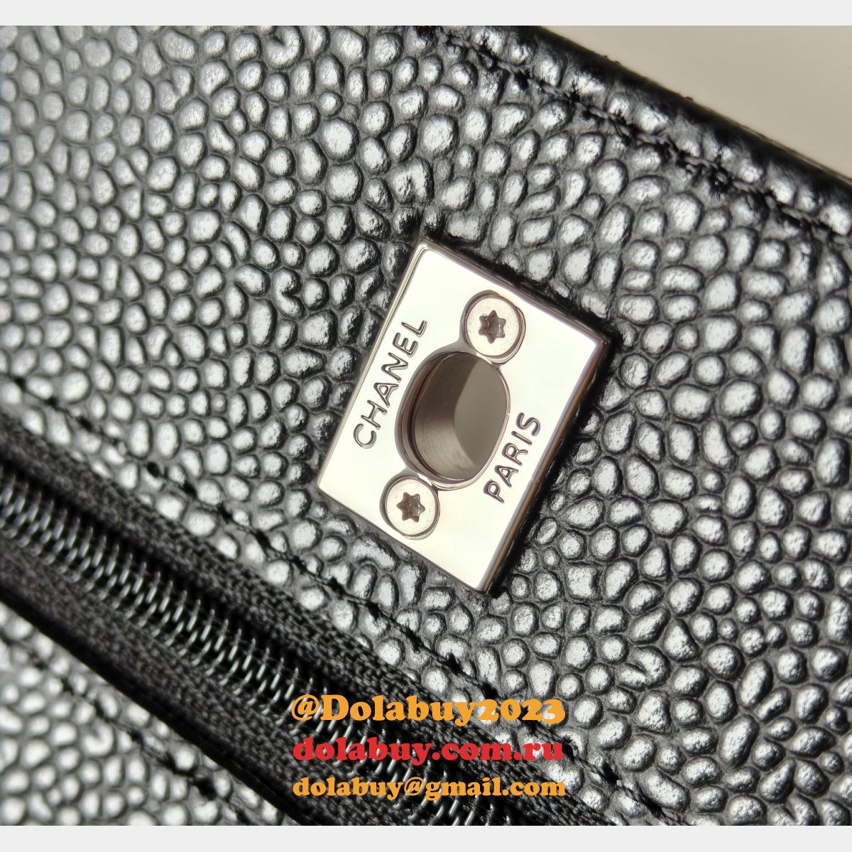 Fashion AP4241 Chain Wallet Knockoff Black Bag