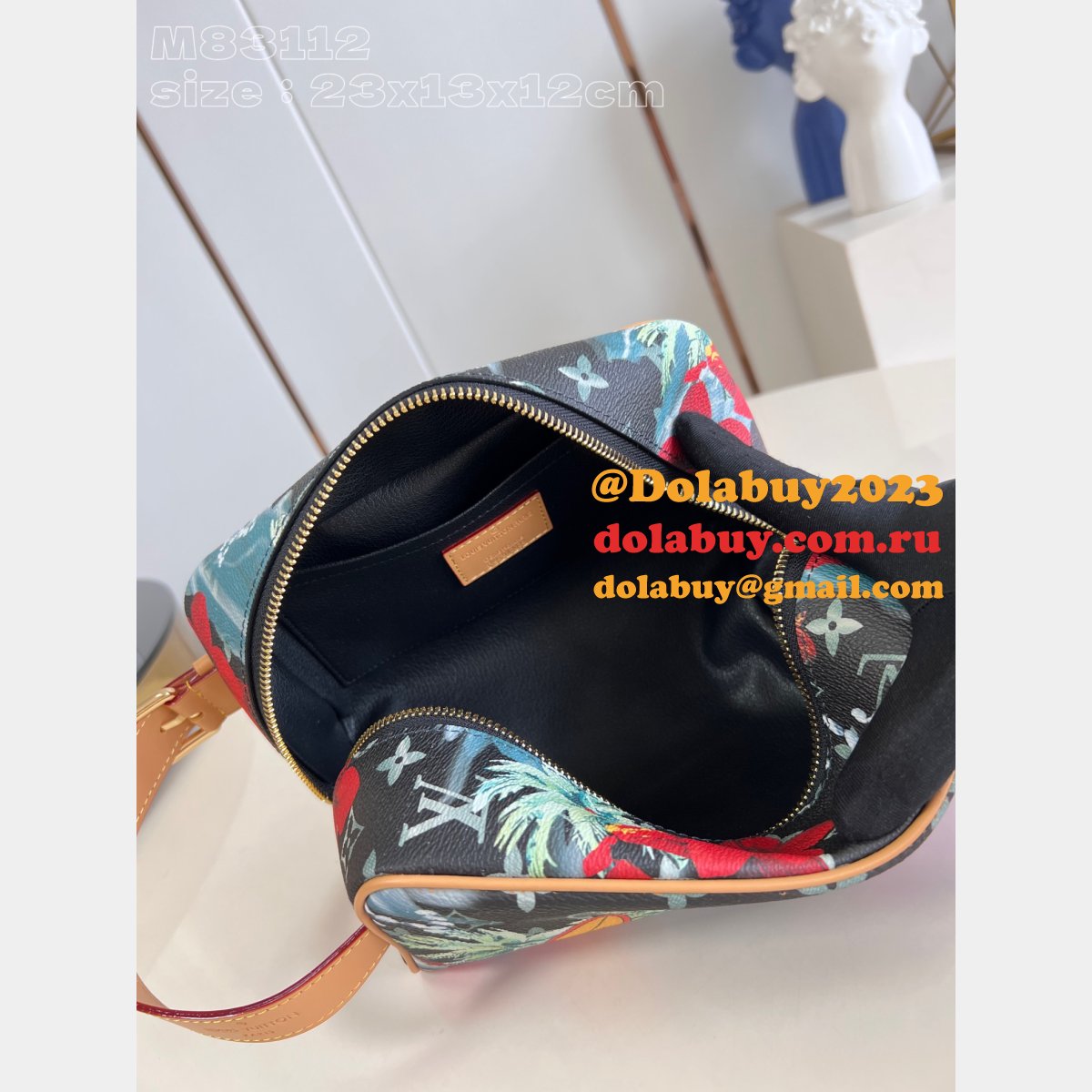 Locker Dopp Kit Louis Vuitton M83112 1:1 Mirror News Replicas Bag