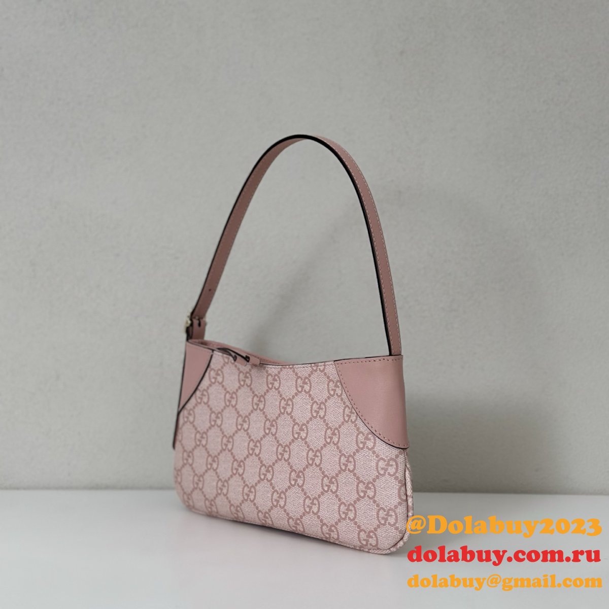 G*u*i gg emblem super mini shoulder top quality 820696/820696 bag