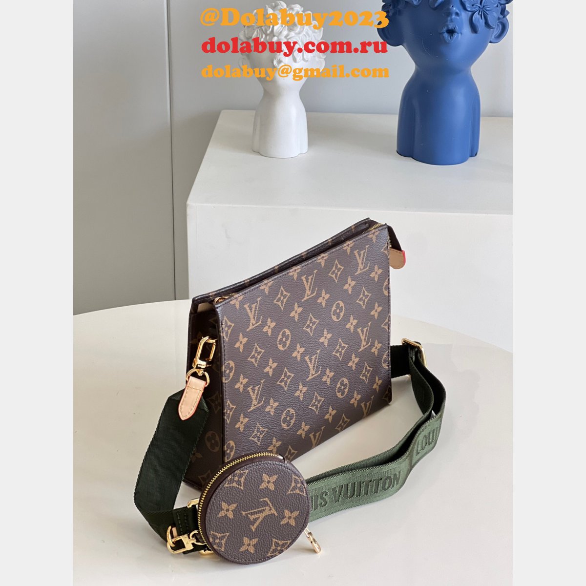 2022 Best High Quality Louis Vuitton Toiletry Pouch M47542 Replica bags