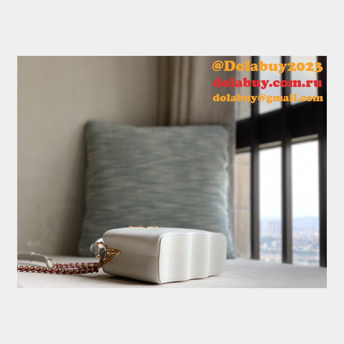 Capucines Capucines M22122/M22121 Designer Louis Vuitton Replica Bag