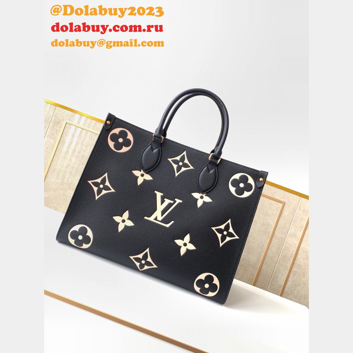 Louis Vuitton Replicas OnTheGo MM Monogram Empreinte Leather M45494