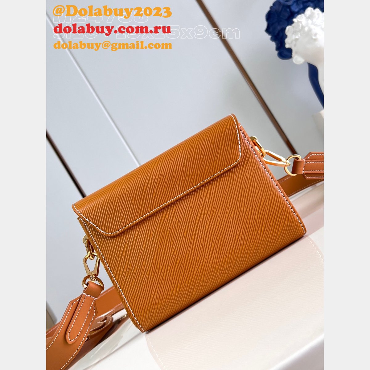 Twist PM Epi 1:1 Mirror Copy M24758 Louis Vuitton Fake Bag