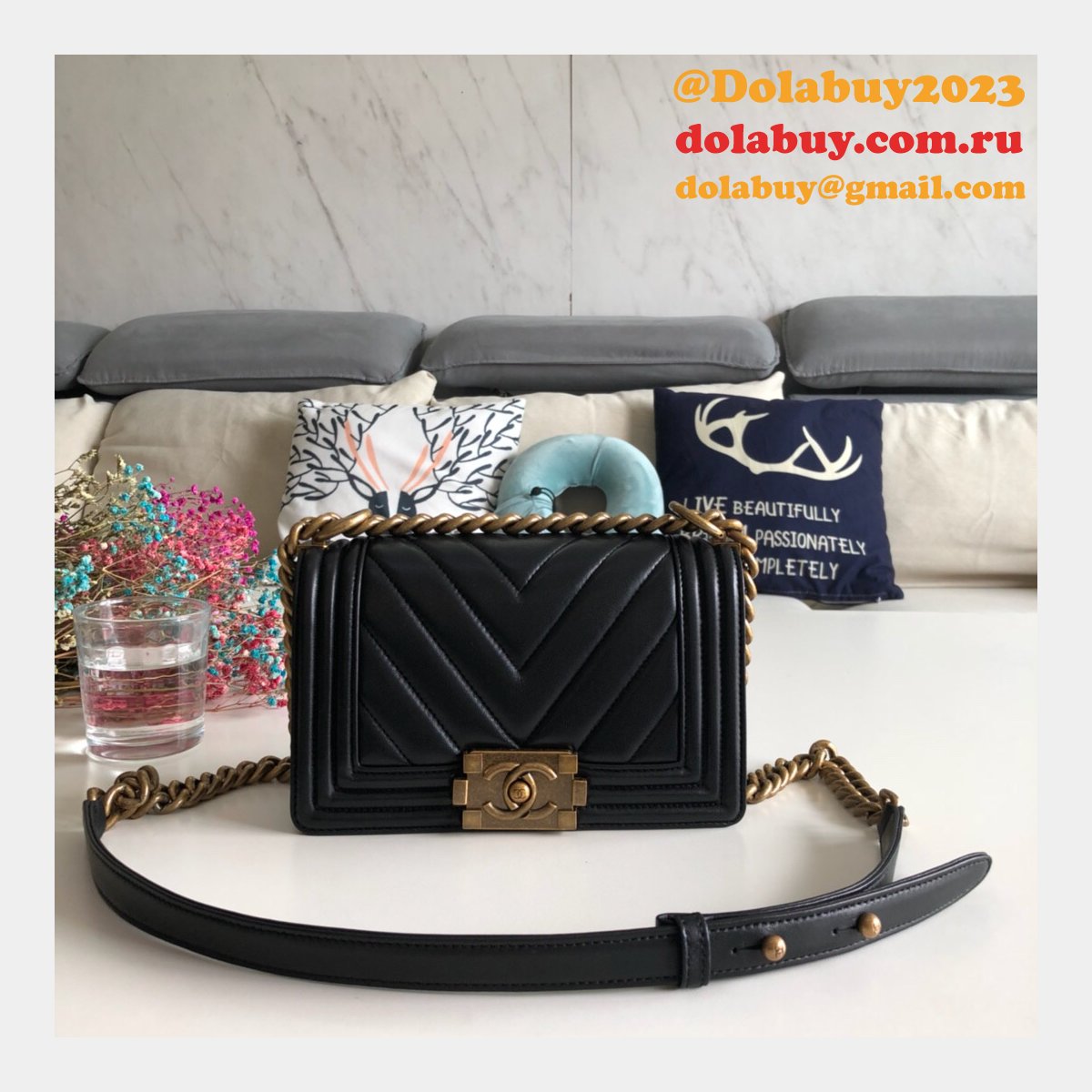 Luxury CC V Le Boy Replica 7 Star Black Bags lambskin 20cm