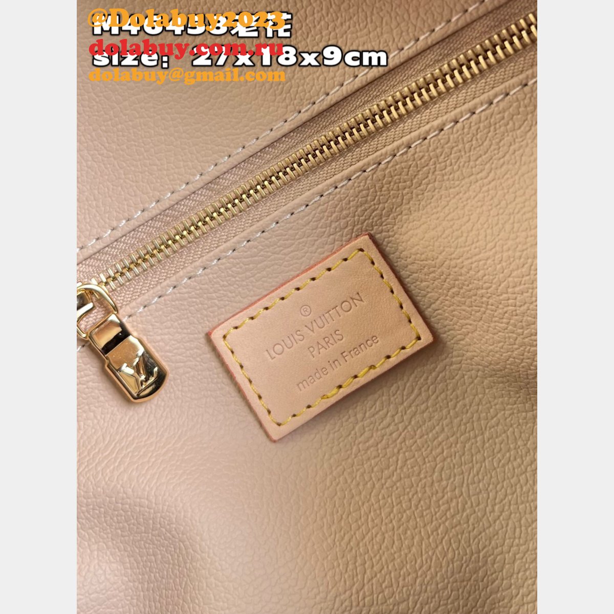 Designer Louis Vuitton M46458 Cosmetic Pouch Fake Monogram Bag