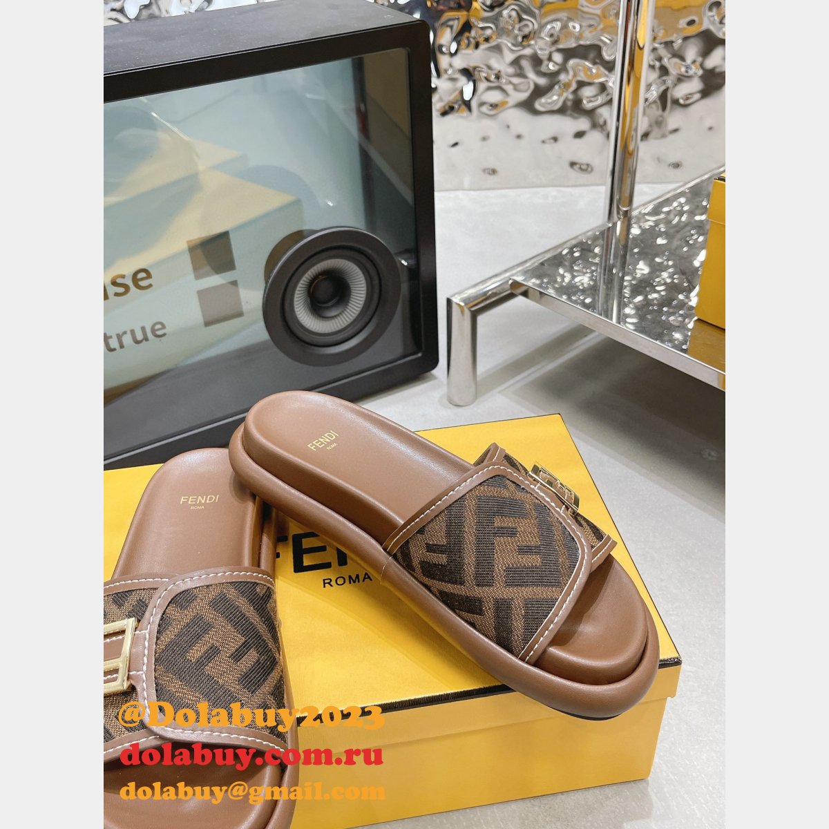Cheap Fendi Reflections Knockoff Sandals Shoes On Sale