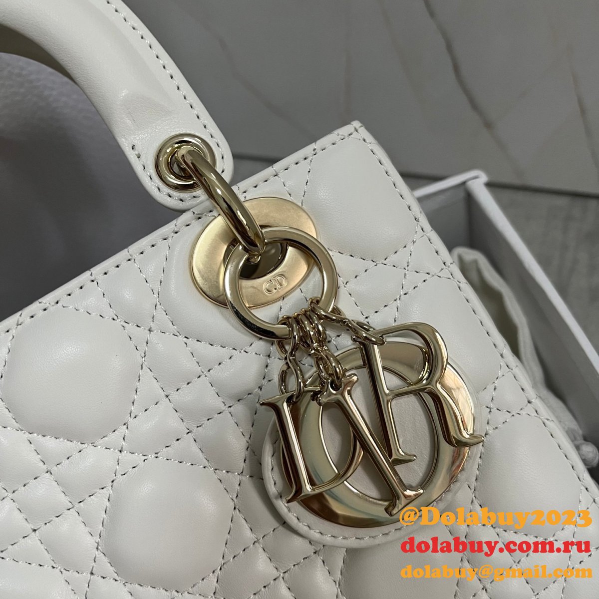 Luxury Christian Dior Lady Dior AAA+ 20CM Fake Bags