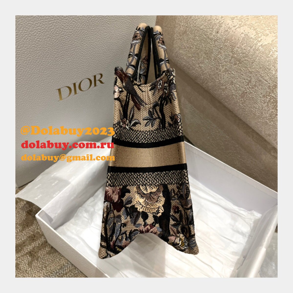 2022 High Quality CD Book Tote 26.5/36CM Replicas Bags