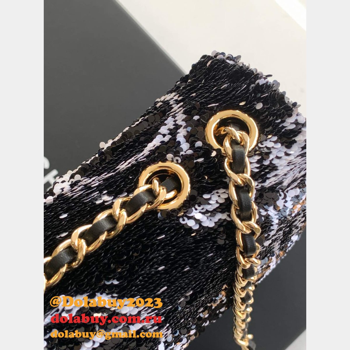 Perfect AAA+ Top Quality AS4561/AS4418 Flap Sequins Bag