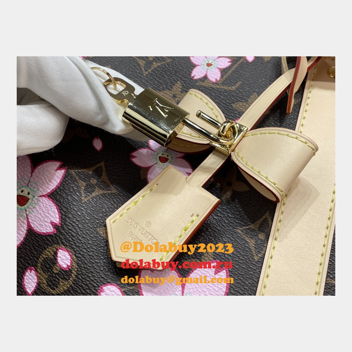 Louis Vuitton LV x TM Keepall Bandoulière 45 M13752 Inspired Bag