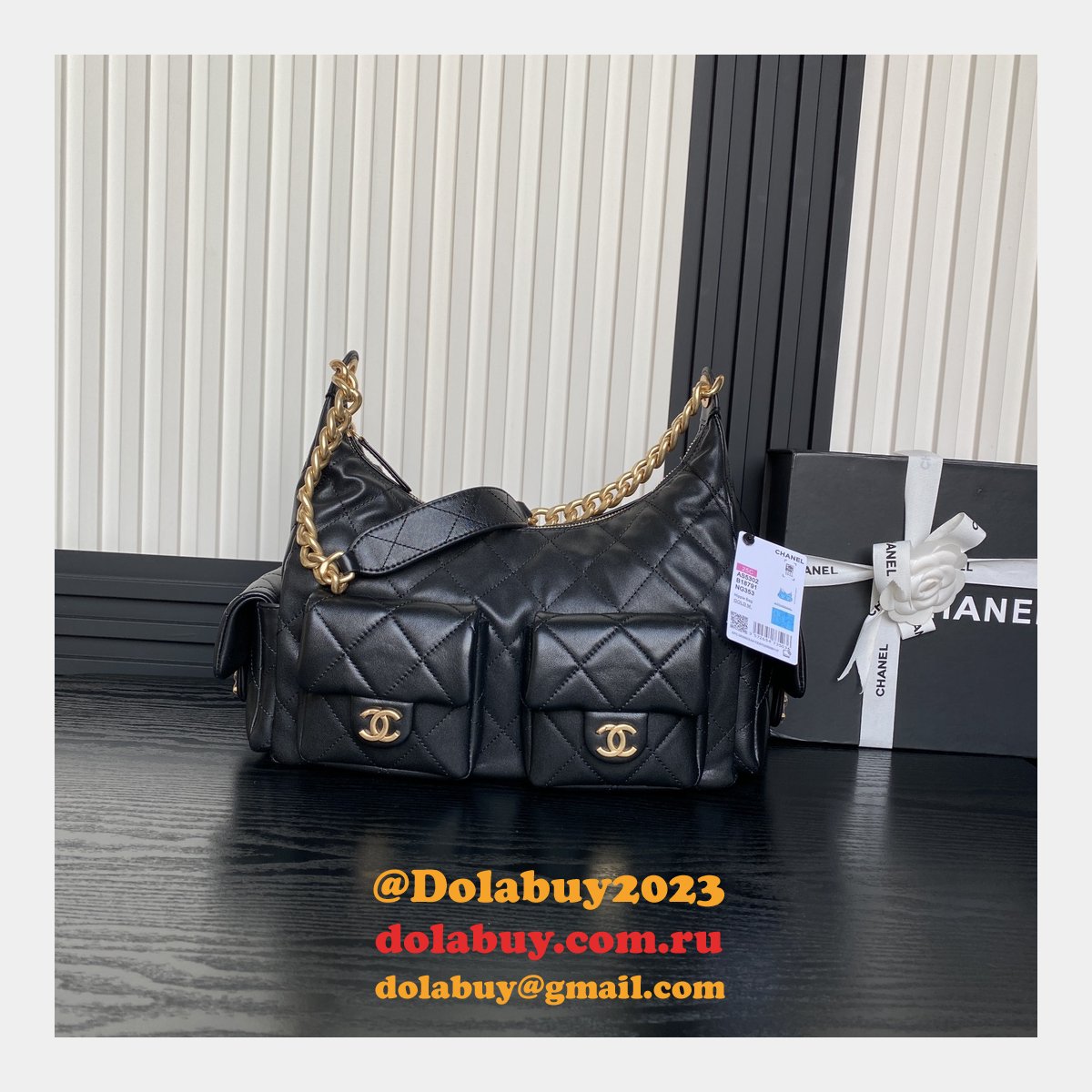 Replica Luxury AS5302 Maxi Hobo Shiny Bag