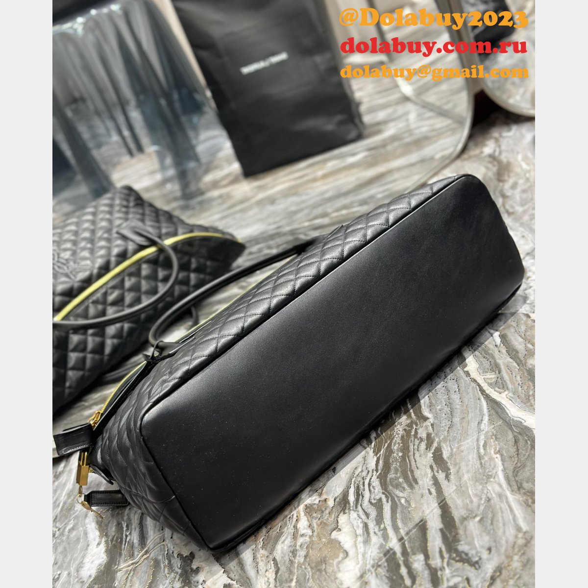 Ysl Replica Es Giant Travel 736009 Black Quited AAA+ Bag