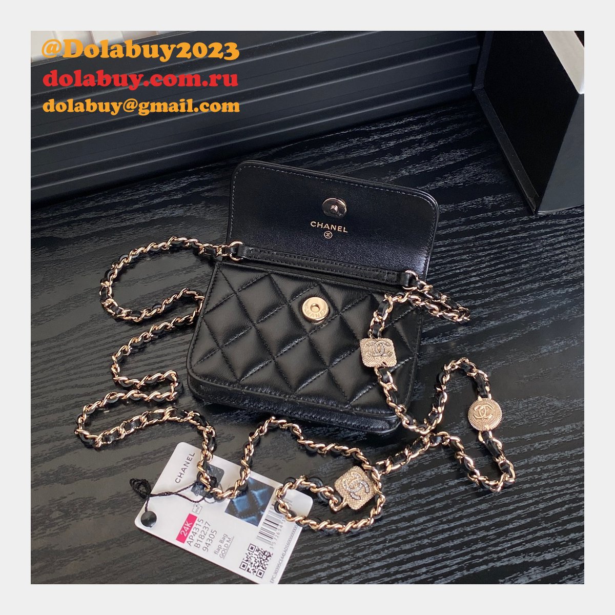 Designer Replica Clutch With Chain AP4315 Bag