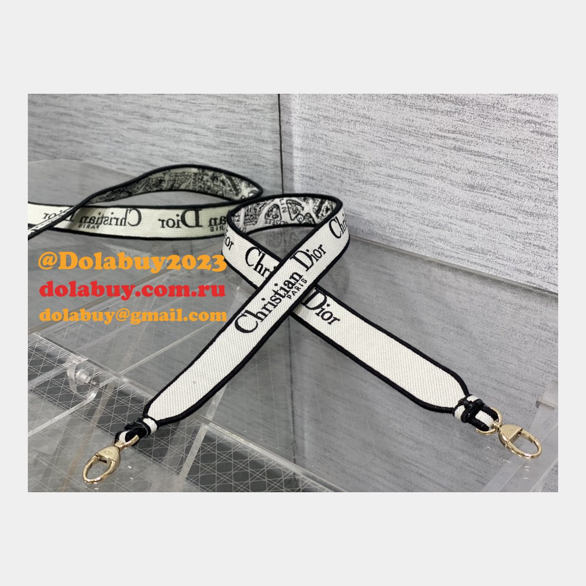 The Fashion Designer Christian Dior 17cm Bags For Sale