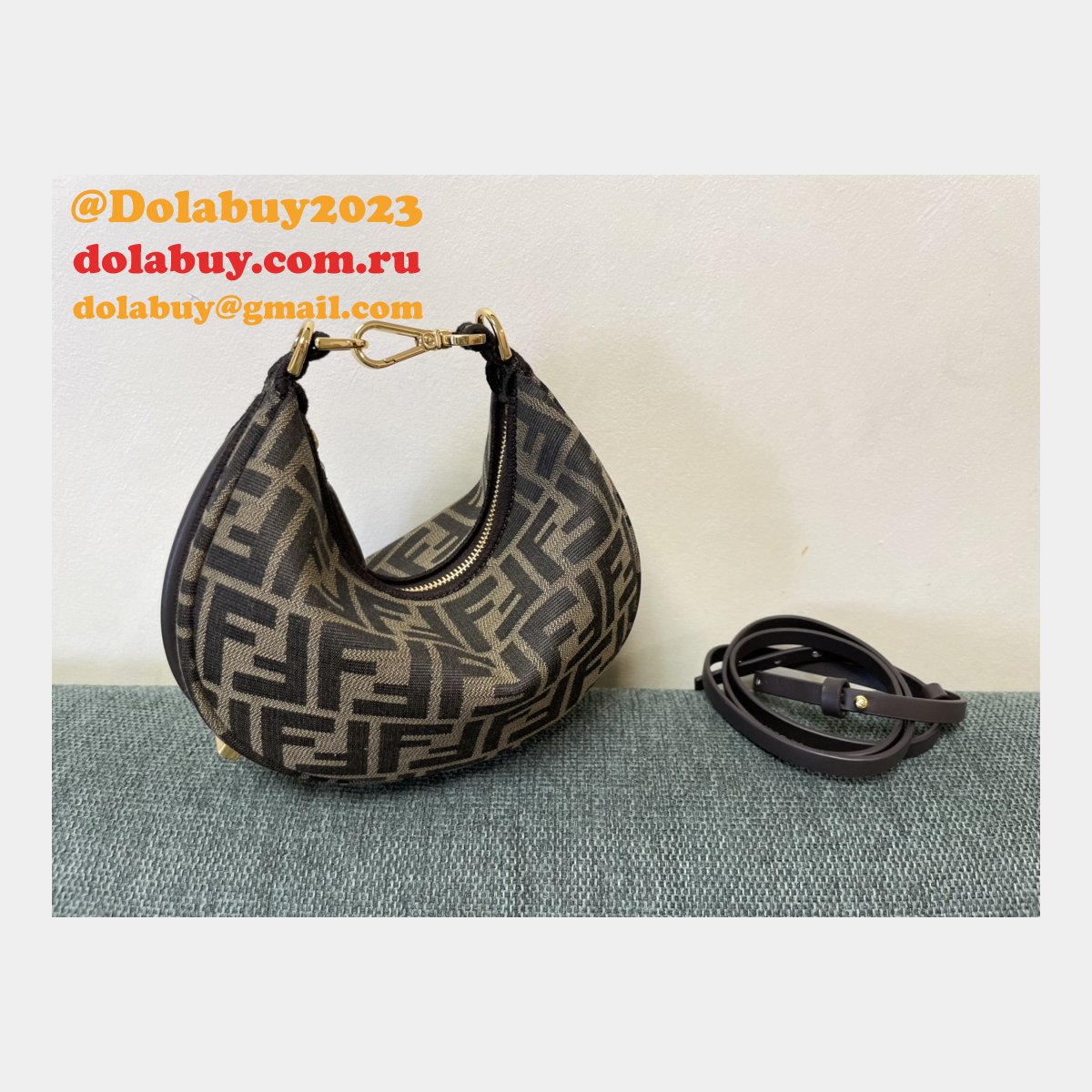 our dolabuy best praphy 56853 designer replica F**di bag