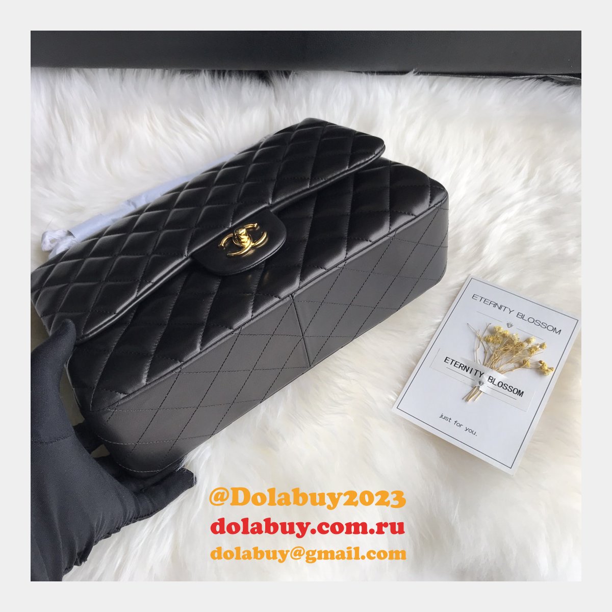 CC CF Knockoff Grained Lambskin & Gold-Tone Metal 30CM Black Maxi