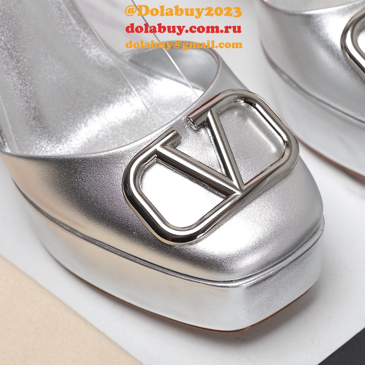 Luxury Valentino Garavani Fashion women shoes