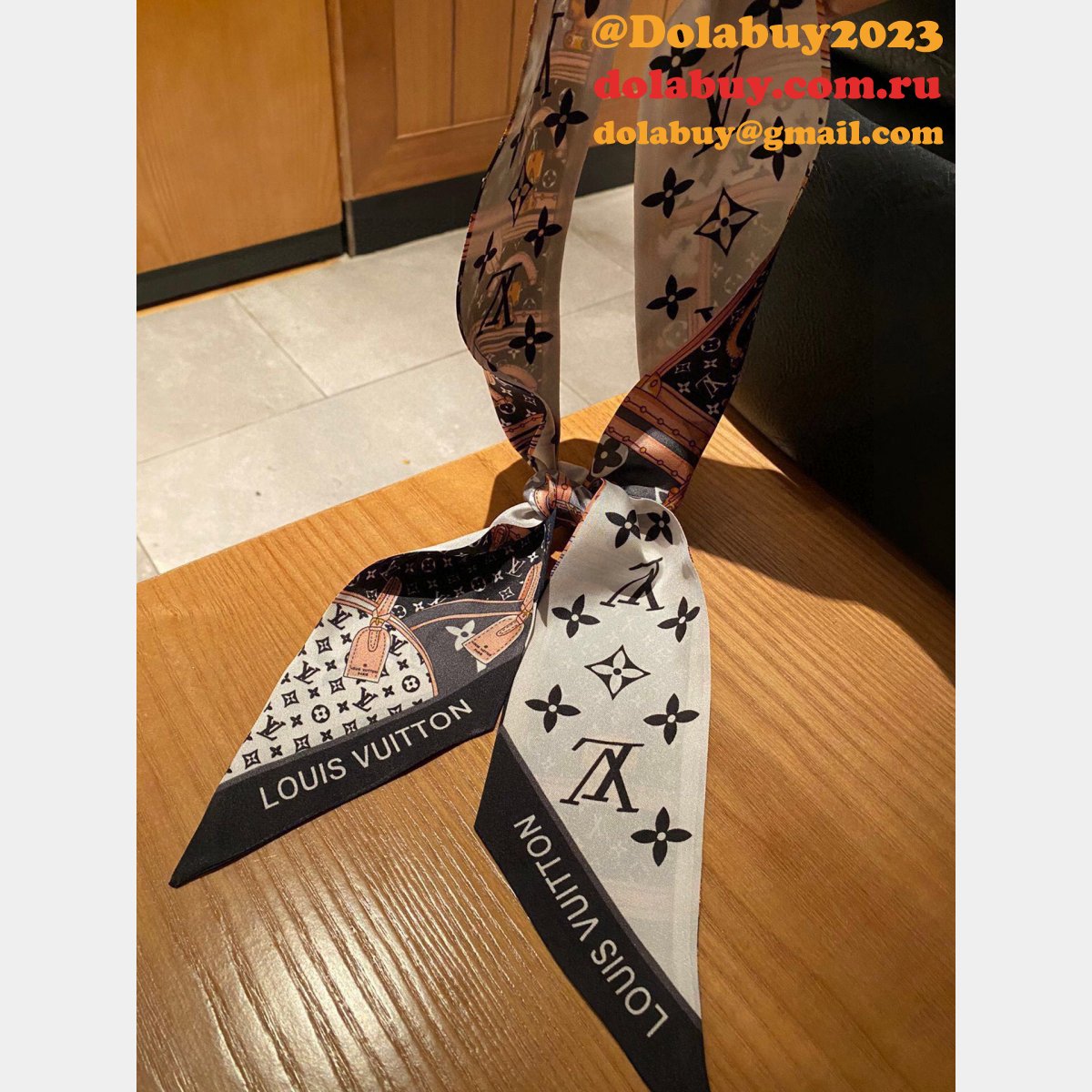 Fake Louis Vuitton Scarfs And Shawls