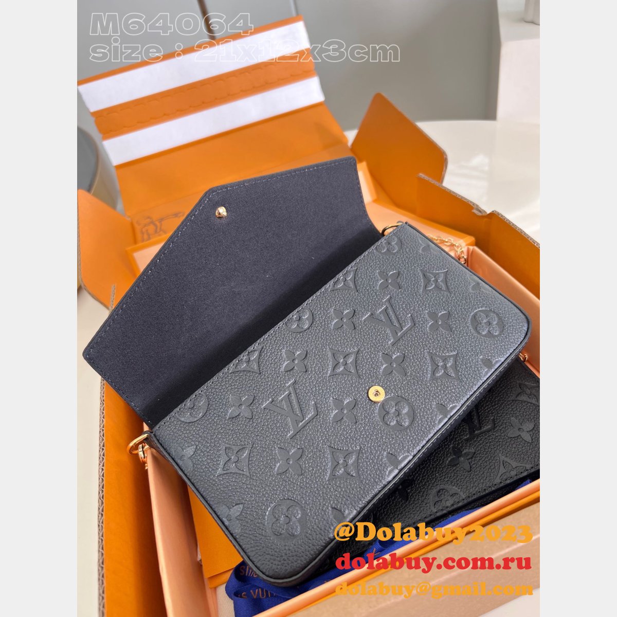 AAA+ Louis Vuitton Pochette Félicie Fashion Purse M82477