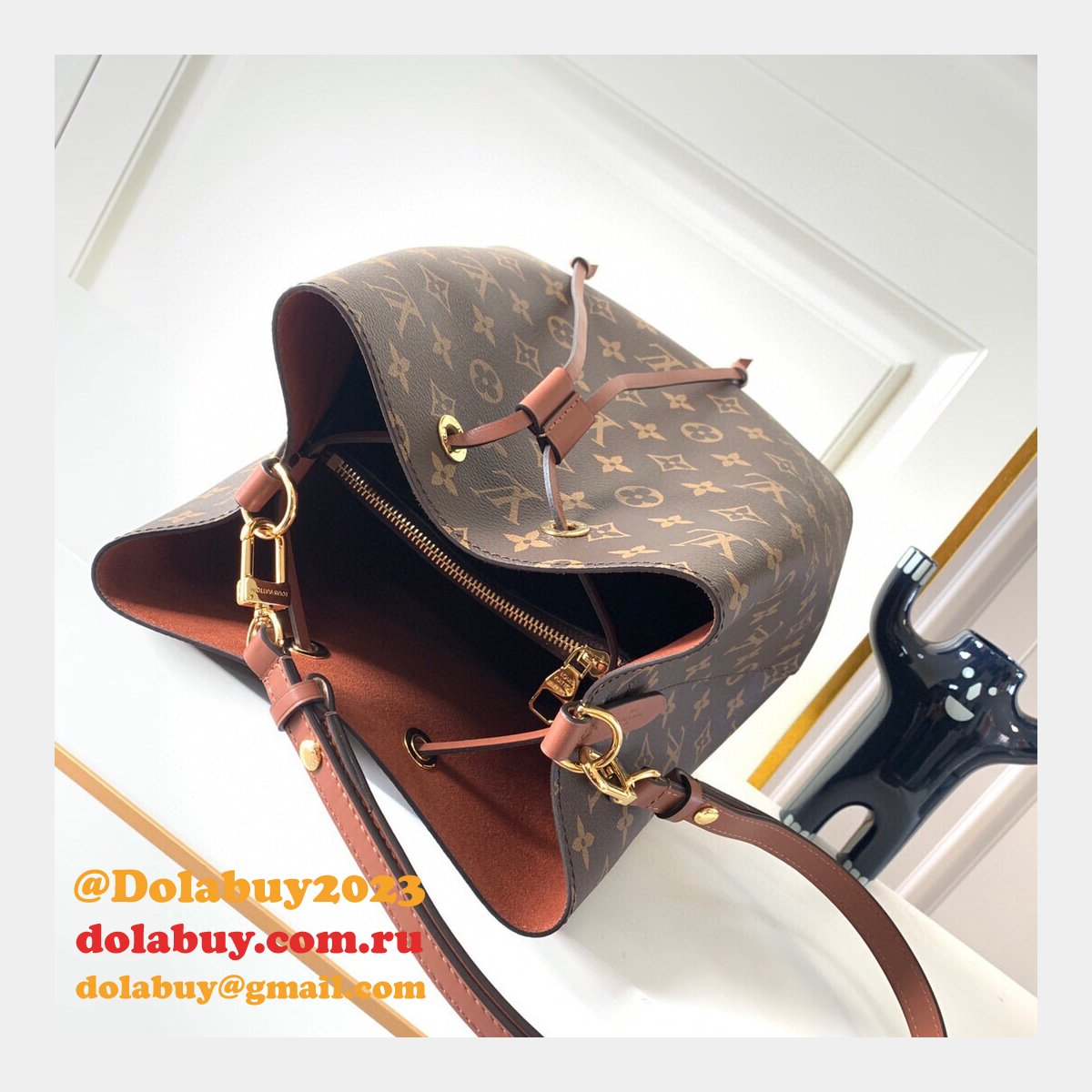 Luxury Replica Louis Vuitton Monogram Canvas Neonoe MM M44887 Bag